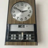 ساعت دیواری