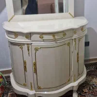 کنسول به همراه آینه