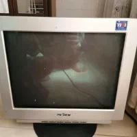 مانیتور قدیمی