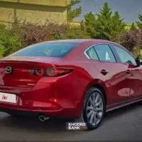 مزدا 3 وارداتی۲۰۲۴ قرمز کریستالی متالیک