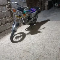 موتور 125 مدارک دار