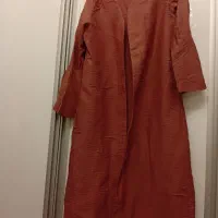 مانتو و لباس و کفش زنانه