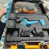 قیچی سوان سافت پرو45کم کار در حد نو به علت تغیرشغل|خدمات باغبانی و درختکاری|مهاباد (آذربایجان غربی), |دیوار