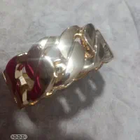 دستبند کارتیه نونو به دلیل کوچک بودن سایز ۳