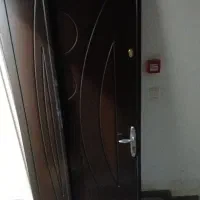 درب چوبی خانه