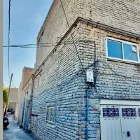 حیاط-3-طبقه-240-متری-هر-طبقه-مستقل-در-بهار