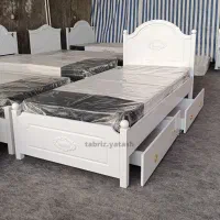 تخت مدل گلایل