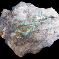 سنگ فیروزه و طلا