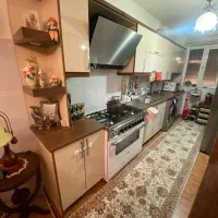 حیاط دو طبقه 50 متری هر طبقه سرویس کامل