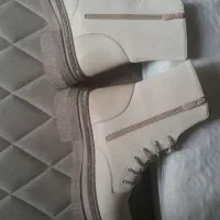 نیم بوت چرم سایز 39