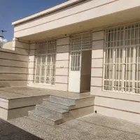 فروش یا معاوضه منزلی ویلایی خیابان اباالفضل