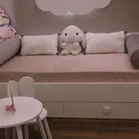 تخت نوجوان فانتزی