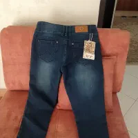 شلوار لی نو رنگ سرمه ای پر رنگ نو با مارک نو