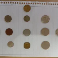 تعدادی سکه قدیمی