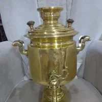 سماور روسی عتیقه|کلکسیون اشیاء عتیقه|اردبیل, |دیوار