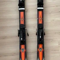 اسکی الپاین به همراه باتوم