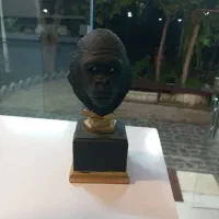مجسمه گوریل