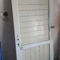 درب پی وی سی