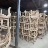 کارمند کنترل کیفی مبل رویه پاش و  زیرکارچی رنگ