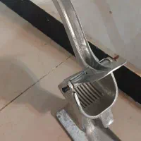 آب انار گیر دستی و آب میوه گیر دستی