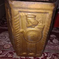 گلدان سفالی بزرگ