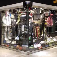 پاساژ دلگشا مغازه جهت پوشاک زنانه طبقه منفی دوم|اجارهٔ مغازه و غرفه|تهران, بازار|دیوار