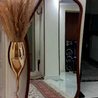 اینه قدی گل و گلدان و ساعت نو نو