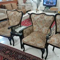 مبل ۷ نفره کلاسیک فرانسوی + ۲ میزبان|مبلمان خانگی و میز عسلی|کرج, عظیمیه|دیوار