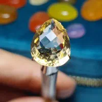 سنگ سیترین اصل ملقب به سنگ ثروت