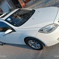 برلیانس H330 اتوماتیک 1500cc، مدل ۱۳۹۵