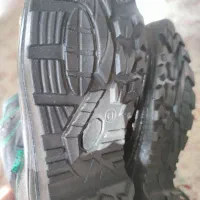 کفش کار|کیف، کفش، کمربند|قم, نوقطار|دیوار