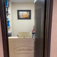 اجاره میز ودو  اتاق در یک شرکت تجاری