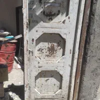 درب حیاط نفر رو