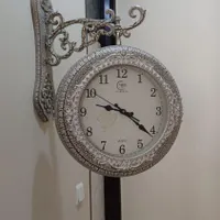 ساعت دو طرفه دیواری نو