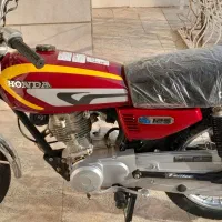 هوندا ۱۲۵عروسک در حد صفر