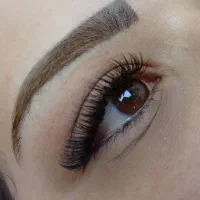 اکستنشن مژه لیفت ابرو لیفت مژه با قیمت مناسب