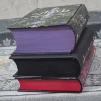 فروش کتاب در حد نو