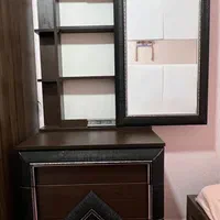 میز آرایشی|تخت و سرویس خواب|شیراز, قدوسی غربی|دیوار