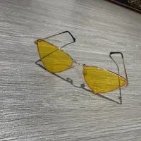 سه عدد عینک بدون مشکل