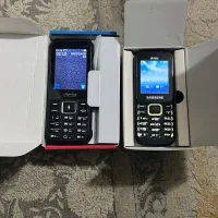 دوتا گوشی دکمه ای