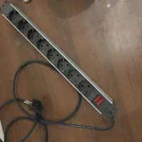 چند راهی برق با ۸ خروجی