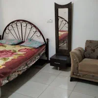 آپارتمان همراه به پارکینگ|اجارهٔ کوتاه‌مدت آپارتمان و سوئیت|شیراز, انجیر|دیوار
