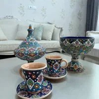 دکوری و جاشکلاتی و آجیلی
