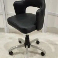 وسایل هام کاملا سالم وتمیز هستن|مبلمان اداری|قم, بنیاد|دیوار