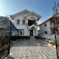ویلا نوساز استخردار ۳ خواب|اجارهٔ کوتاه‌مدت ویلا و باغ|تنکابن, |دیوار
