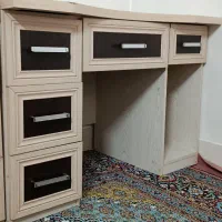 میز تحریر و کامپیوتر ام دی اف