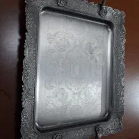 سینی سیلور وتعدادی کفگیر وملاقه