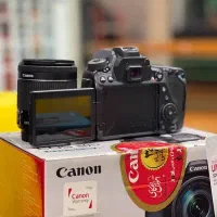 دوربین عکاسی حرفه ای canon eos 80d|دوربین عکاسی و فیلم‌برداری|مشهد, کوثر|دیوار