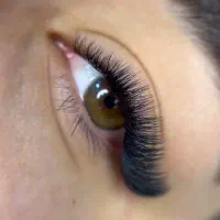 آموزش تخصصی اکستنشن مژه و لیفت و لمینت