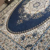 قالی ۶ متری شیک تمیز کاملا سالم  رنگ سورمه ایی